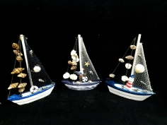 Orta Boy Balık Ağı Temalı Dekoratif Yelkenli Gemi Biblo