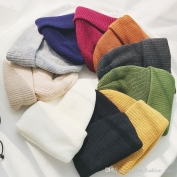 Renkli Örme Kışlık Şapka