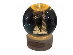 Ahşap Standlı Deniz Feneri Cam Küre 6 cm